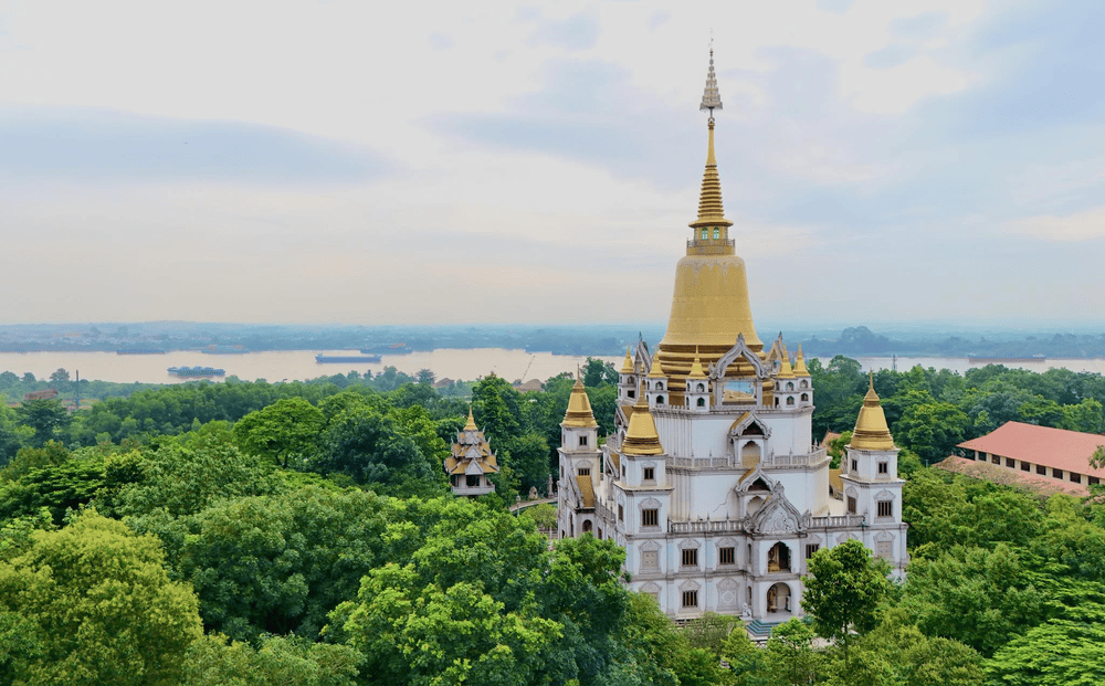 The Gotama Cetiya Pagoda is considered the largest and most beautiful pagoda in Vietnam (Source: Tổ Đ&igrave;nh Bửu Long Fanpage)
